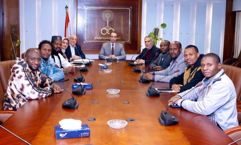 المسلماني : ترجمة الليث بن سعد وأم كلثوم وليالي الحلمية إلى السواحيلية والهاوسا أكبر اللغات الأفريقية