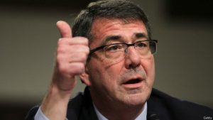 وزير الدفاع الأمريكي آشتون كارتر