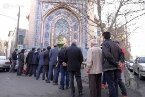 التلفزيون: إغلاق مراكز الاقتراع في إيران بعد تمديد التصويت عدة مرات