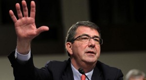 آشتون كارتر وزير الدفاع الأمريكي