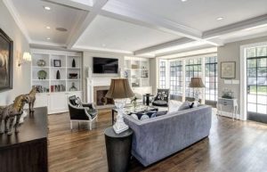 المنزل من الداخل