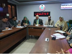 الشلقانى يناقش مع مديري المستشفيات رفع مؤشرات الآداء بالقليوبيه 