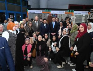 وزير الشباب يفتتح معرض بيزنس ياشباب بحضور مجموعه من الوزراء ومحافظ القليوبية 