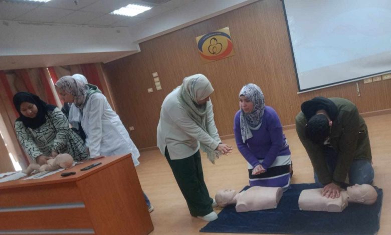 تدريب إلزامي لكافة العاملين بتأمين صحي القليوبية على انعاش القلب الرئوى 