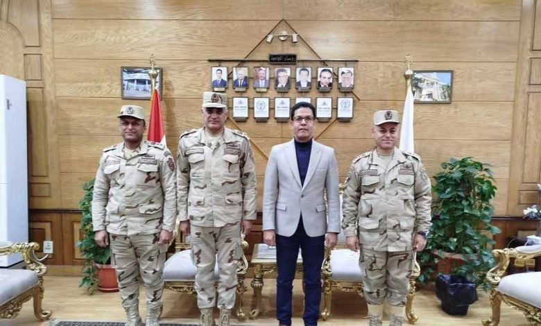 الجيزاوى يستقبل المستشار العسكري الجديد لمحافظة القليوبية 