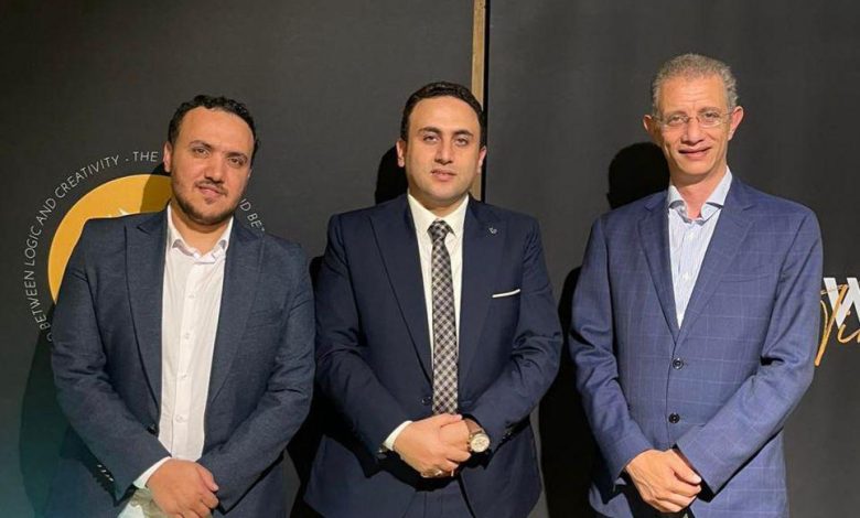 تحالف استراتيجي بين REVIEW MARCOM و"فور يو ديفالوبمنت"