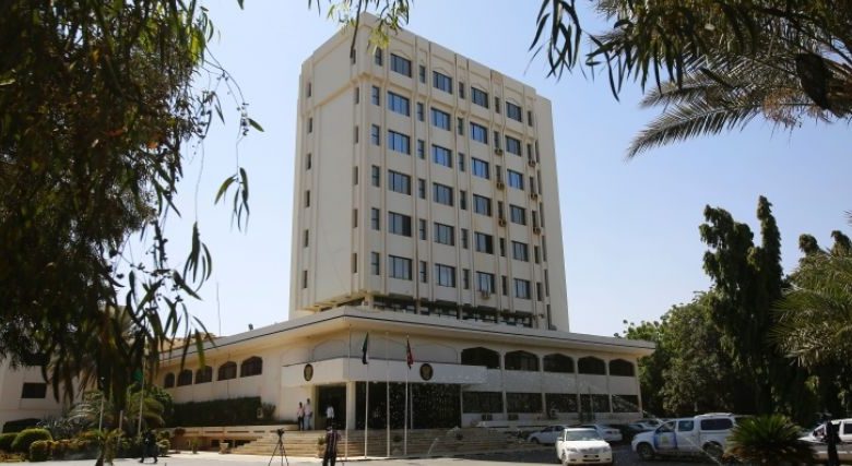 الخارجية تتهم كينيا بتشجع تقسيم السودان