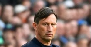 المدرب الألماني روجر شميت